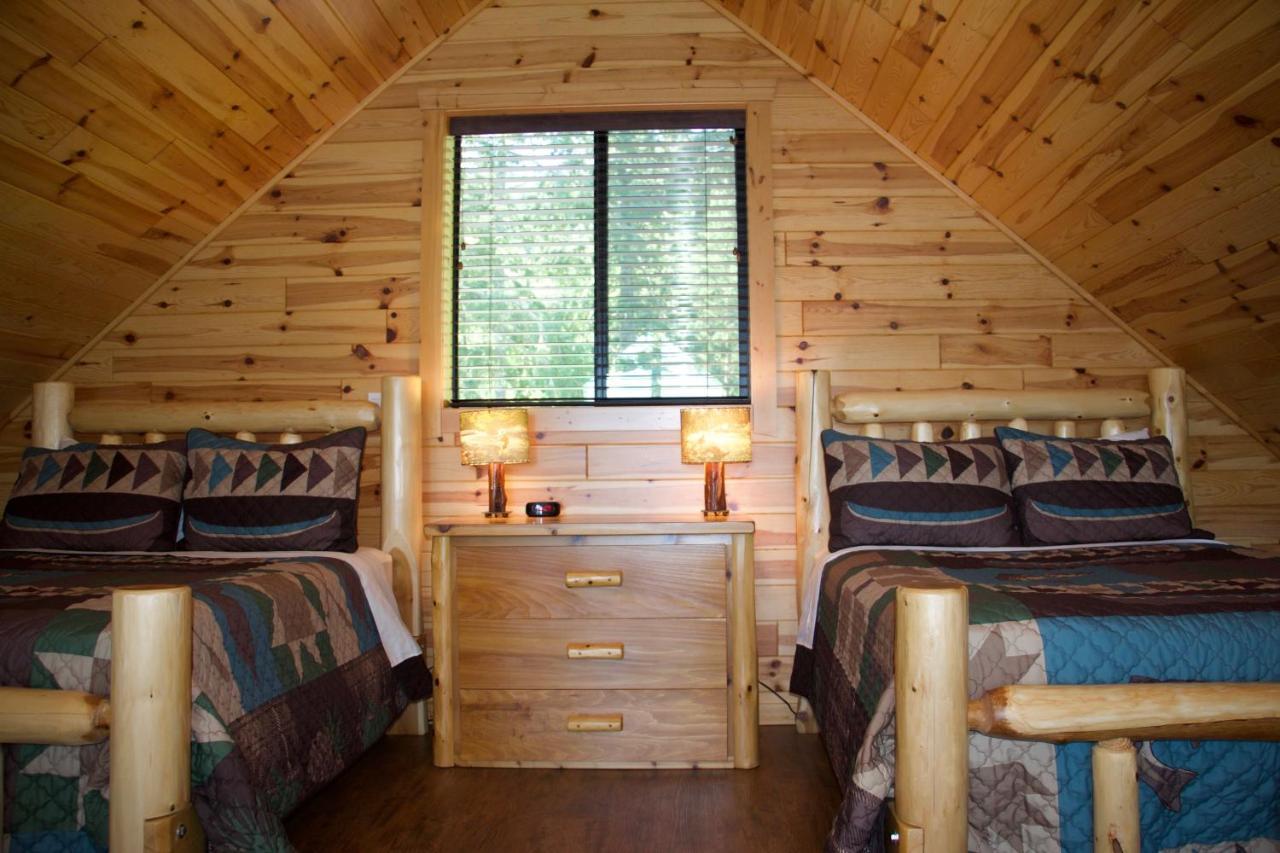 Brown'S Bay Resort Campbell River Esterno foto