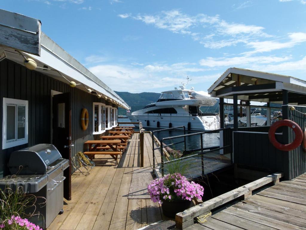 Brown'S Bay Resort Campbell River Esterno foto