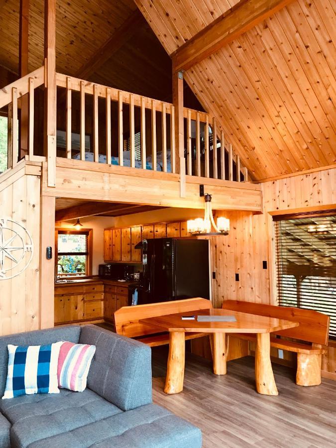 Brown'S Bay Resort Campbell River Esterno foto