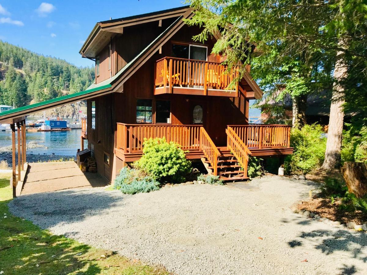 Brown'S Bay Resort Campbell River Esterno foto